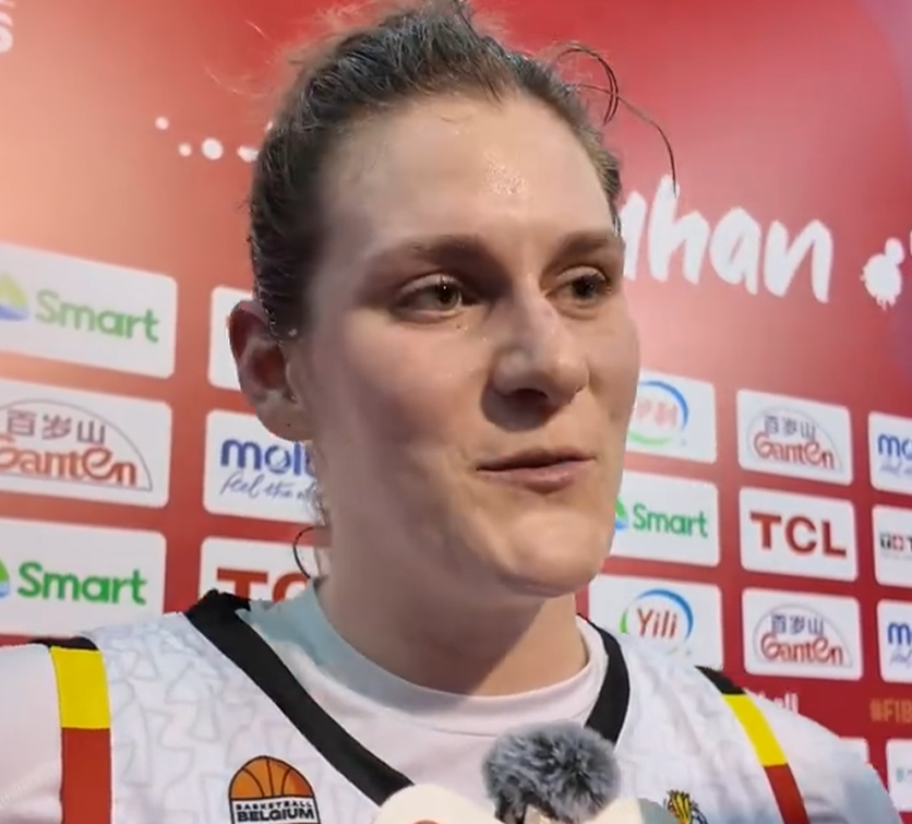 乐鱼体育-这就是实力！张子宇打服比利时！直呼防她太累，遇最强壮的球员！