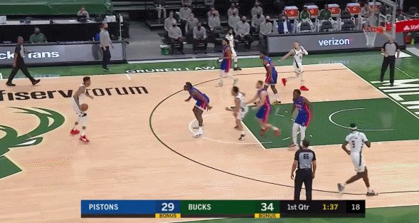 乐鱼-积极化学反应初养成 字母哥与福布斯挡拆现奇效